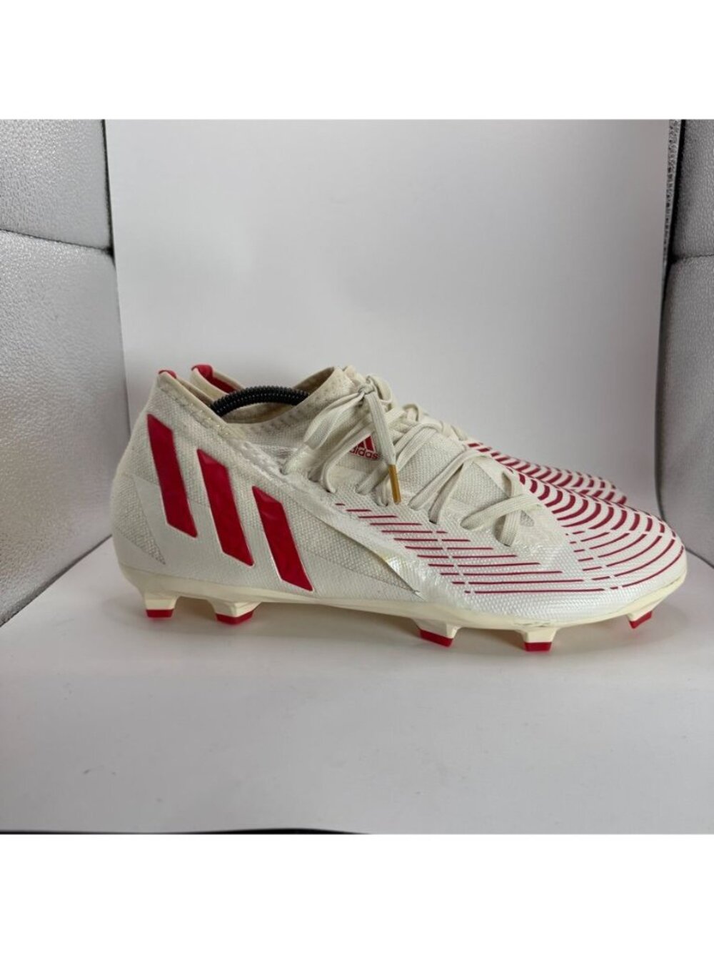 Adidas Predator Edge.1 FG Soccer Cleats Mens Size 11 White/Red Striped Design